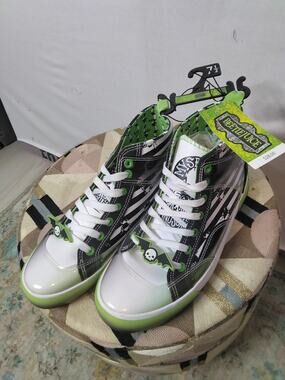 NWT Ground Up Beetlejuice High Top Sneakers Womens Sz 7.5